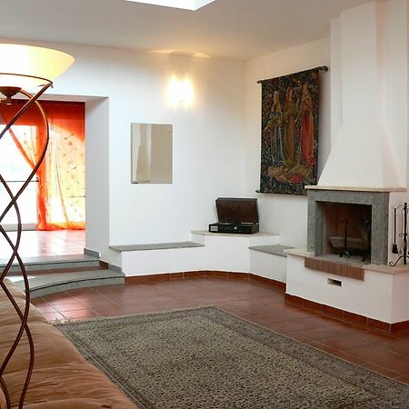 Agriturismo Il Casale Delle Ginestre Fiumicino Buitenkant foto