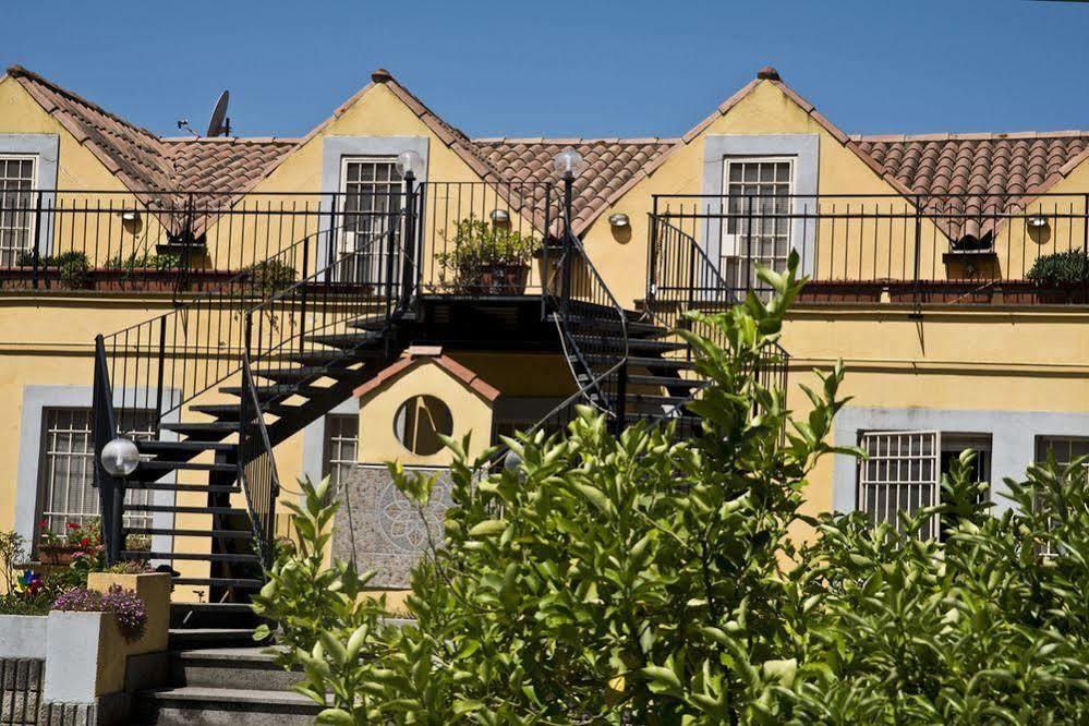 Agriturismo Il Casale Delle Ginestre Fiumicino Buitenkant foto